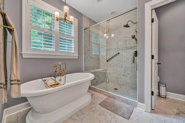 1617 Walnut Run DR, Hardy, VA 24101
