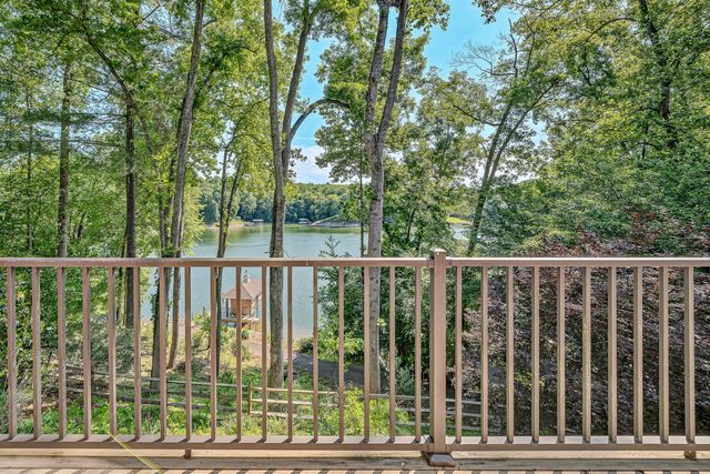 1617 Walnut Run DR, Hardy, VA 24101