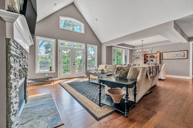 1617 Walnut Run DR, Hardy, VA 24101