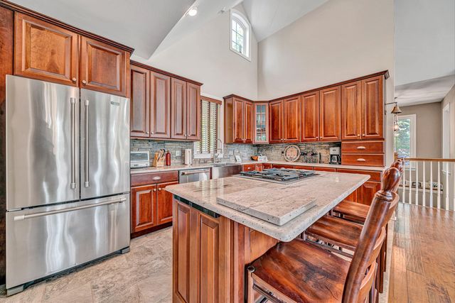1617 Walnut Run DR, Hardy, VA 24101