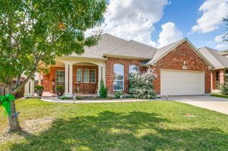 10121 Ash Creek Lane, Fort Worth, TX 76177