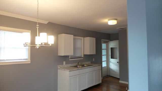 16212 Lindsay Street, Detroit City, MI 48235