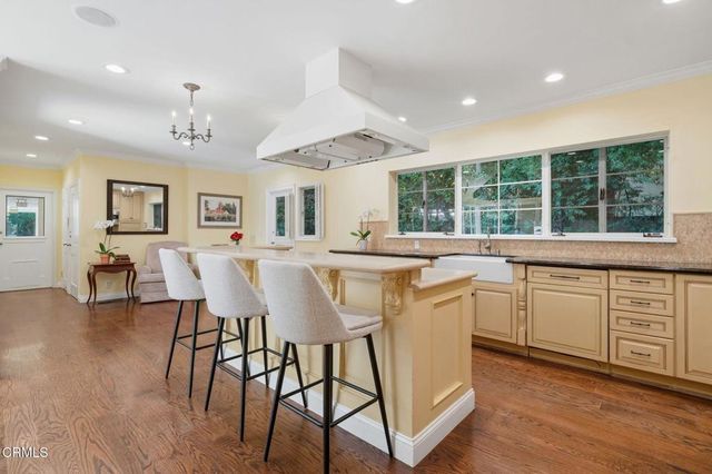 965 San Marino Avenue, San Marino, CA 91108