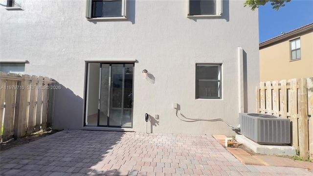 11357 SW 234th Ln, Homestead, FL 33032