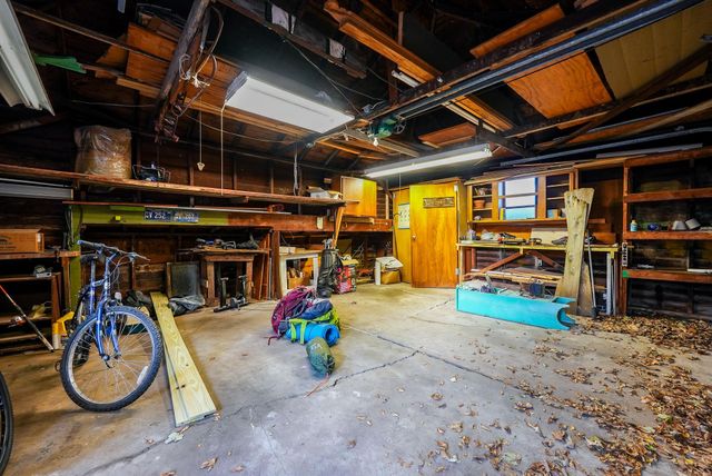 826 W 4th Ave, El Dorado, KS 67042