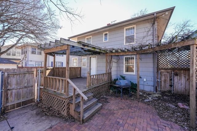 826 W 4th Ave, El Dorado, KS 67042