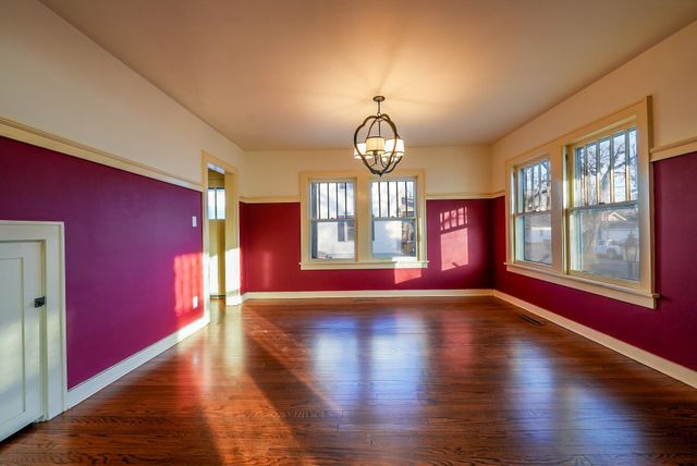 826 W 4th Ave, El Dorado, KS 67042