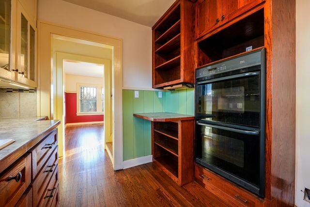 826 W 4th Ave, El Dorado, KS 67042