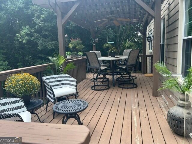 703 Waveland Drive, Woodstock, GA 30189