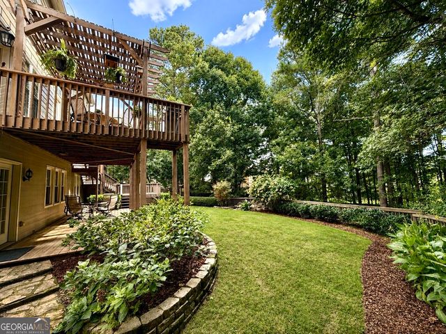 703 Waveland Drive, Woodstock, GA 30189