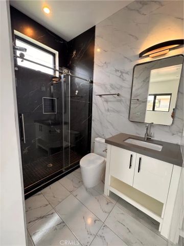 11230 Pickford, Los Angeles, CA 90064