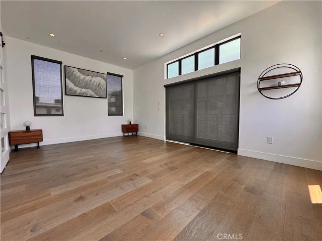 11230 Pickford, Los Angeles, CA 90064