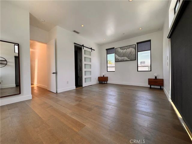 11230 Pickford, Los Angeles, CA 90064