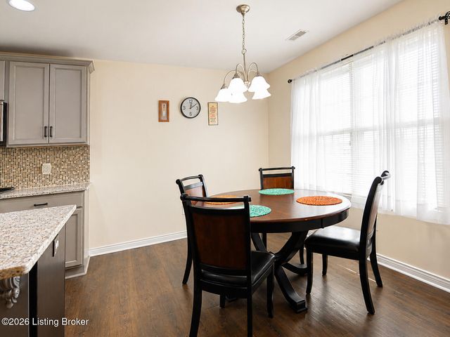 2530 Longshot Cove, Owensboro, KY 42301
