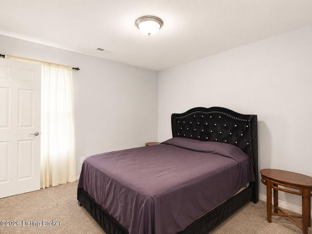 2530 Longshot Cove, Owensboro, KY 42301