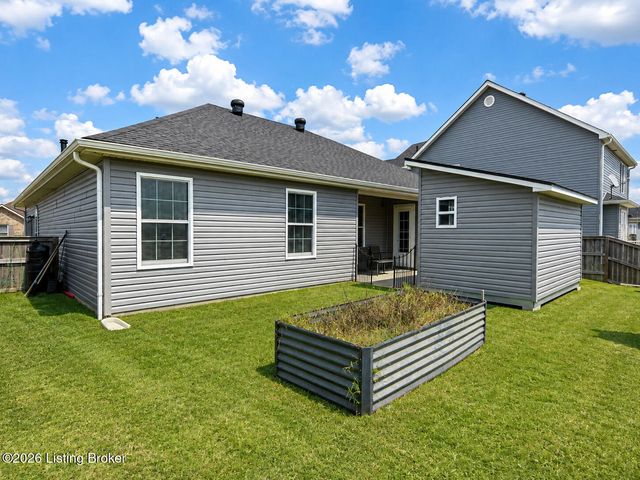 2530 Longshot Cove, Owensboro, KY 42301