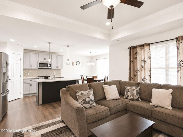 2530 Longshot Cove, Owensboro, KY 42301