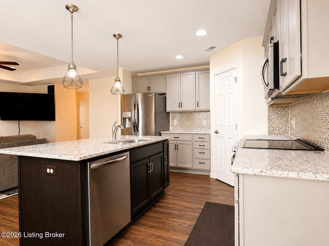 2530 Longshot Cove, Owensboro, KY 42301