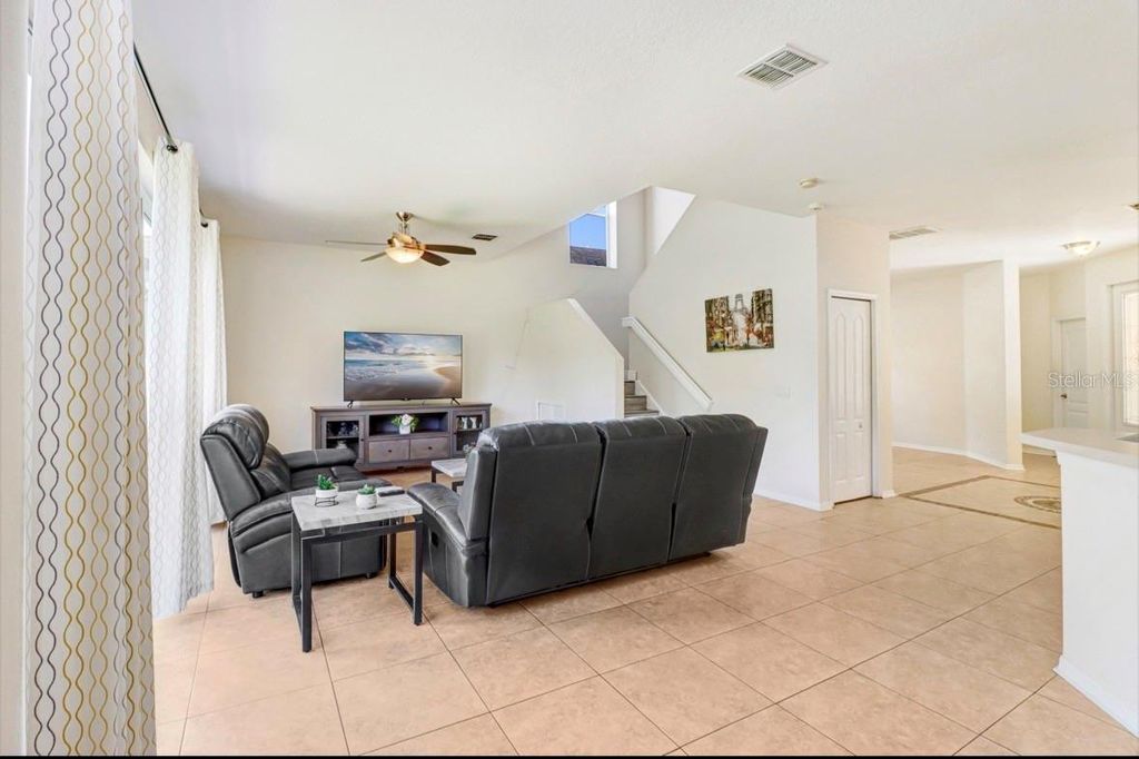 Image 20 of property listing at 9312 LOGWOOD COURT, Tampa, FL 33647