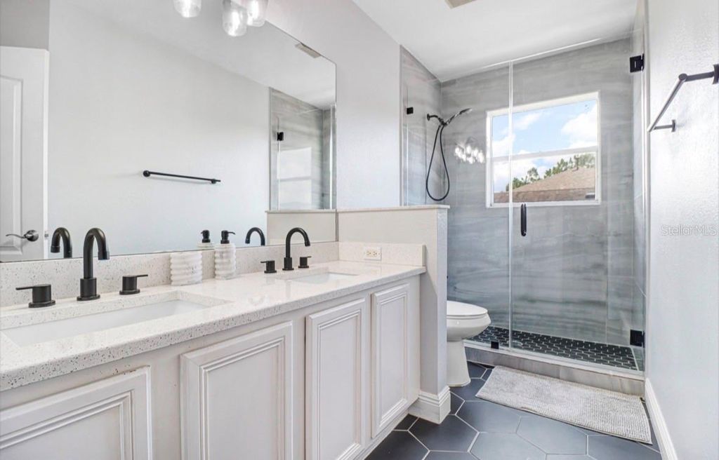 Image 31 of property listing at 9312 LOGWOOD COURT, Tampa, FL 33647