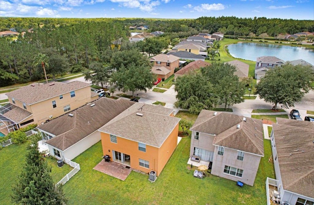 Image 51 of property listing at 9312 LOGWOOD COURT, Tampa, FL 33647