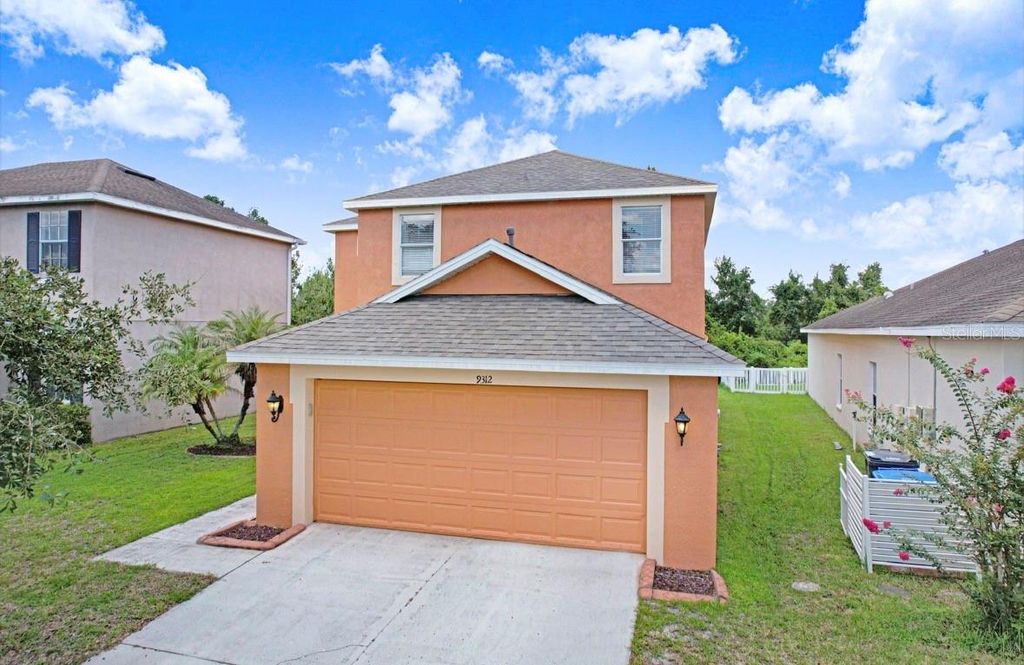 Image 53 of property listing at 9312 LOGWOOD COURT, Tampa, FL 33647