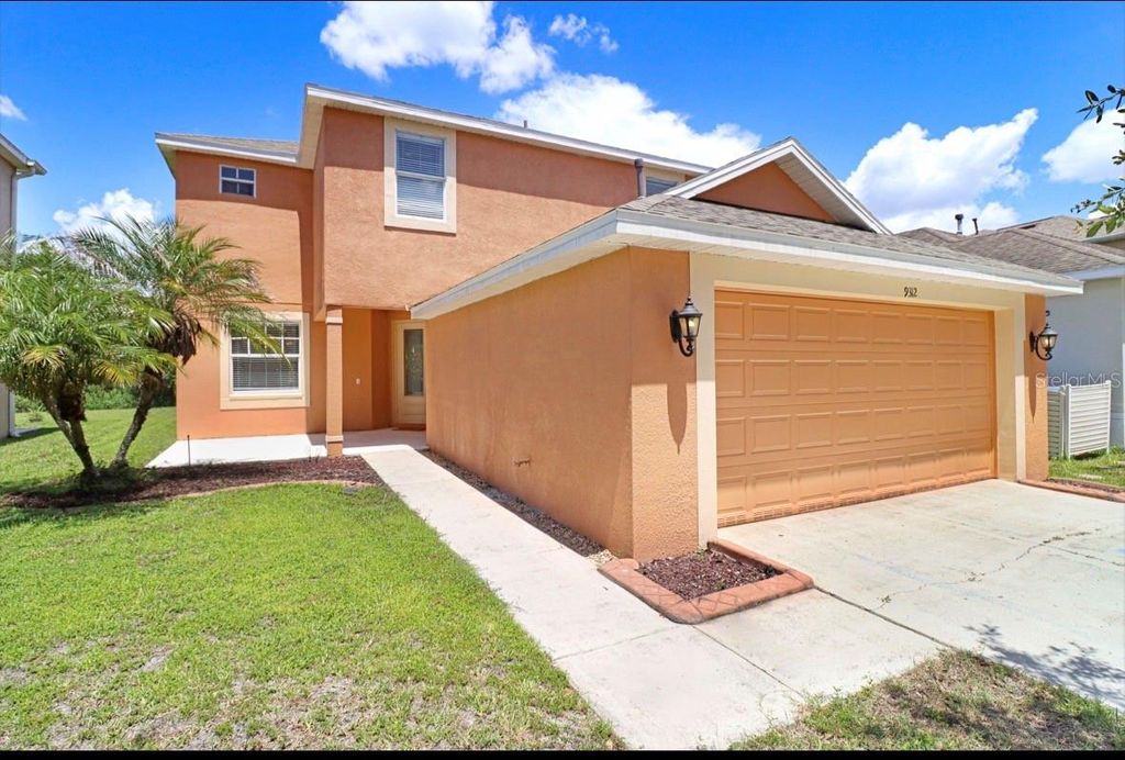 Image 54 of property listing at 9312 LOGWOOD COURT, Tampa, FL 33647