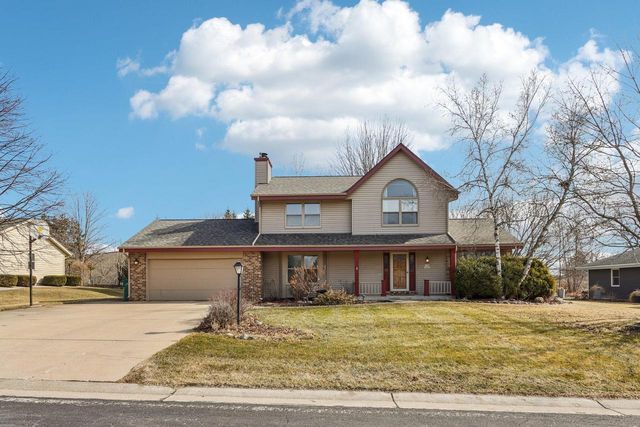 W142N10472 Magnolia DRIVE, Germantown, WI 53022