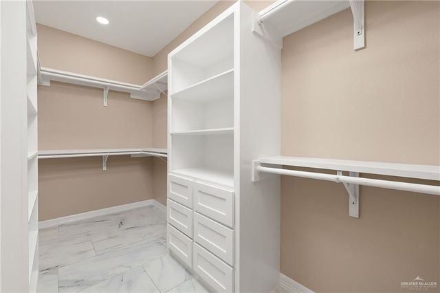 908 Bella Avenue, Alamo, TX 78516