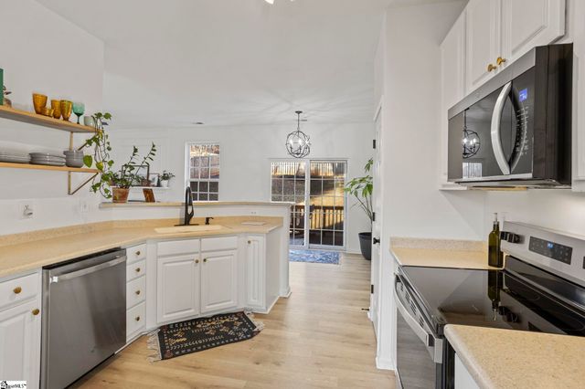 208 Wild Geese Way, Travelers Rest, SC 29690