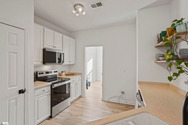 208 Wild Geese Way, Travelers Rest, SC 29690