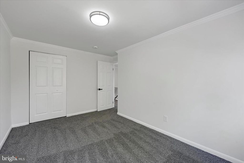 Image 19 of property listing at 5422 BUCKNELL RD, Baltimore, MD 21206