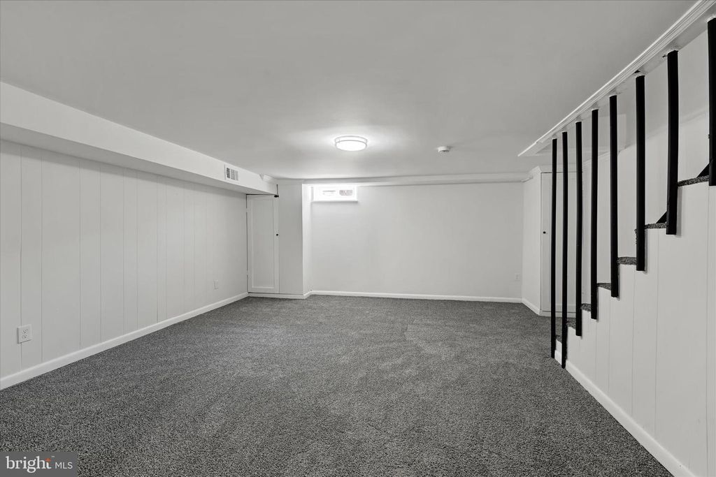 Image 22 of property listing at 5422 BUCKNELL RD, Baltimore, MD 21206