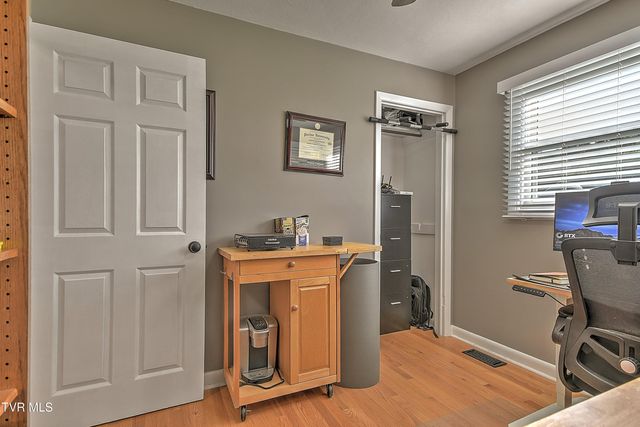 1348 Bridwell Street, Kingsport, TN 37664