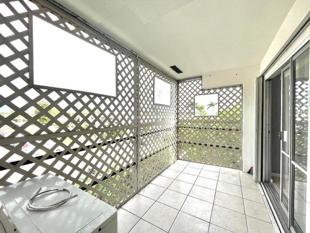 1021 Crystal Lake Drive 315, Deerfield Beach, FL 33064