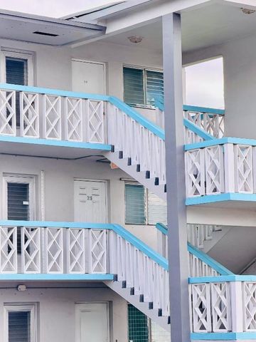 1021 Crystal Lake Drive 315, Deerfield Beach, FL 33064