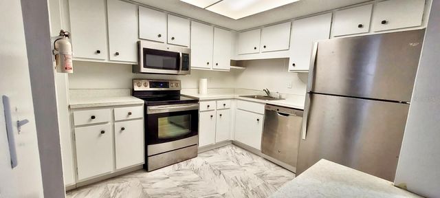 545 FAIRWAYS DRIVE A, Ocala, FL 34472