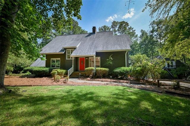 3189 Spring Lake Dr NE, Conyers, GA 30013