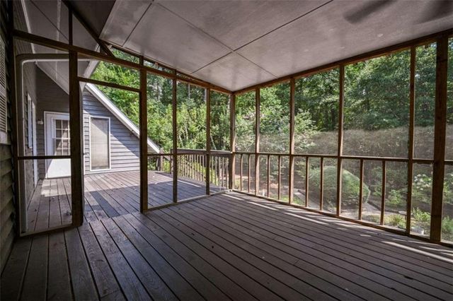 3189 Spring Lake Dr NE, Conyers, GA 30013