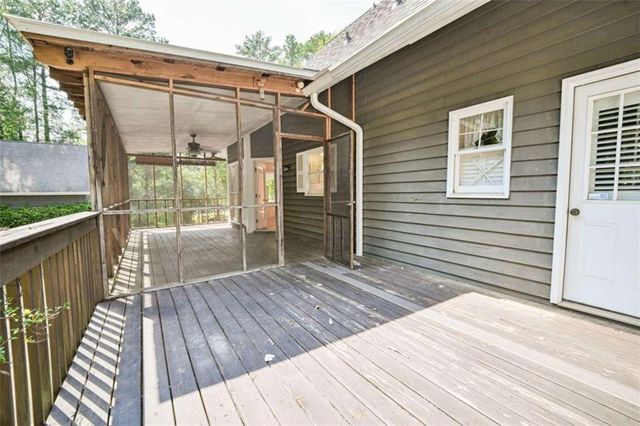3189 Spring Lake Dr NE, Conyers, GA 30013