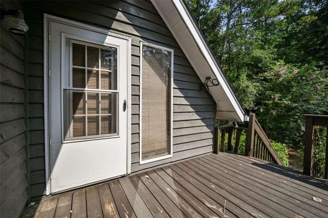 3189 Spring Lake Dr NE, Conyers, GA 30013