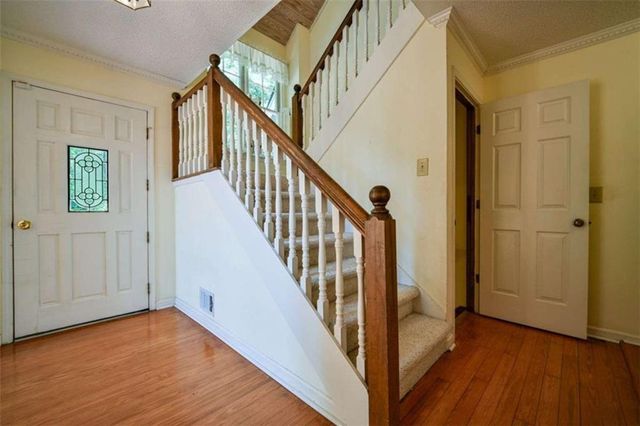 3189 Spring Lake Dr NE, Conyers, GA 30013