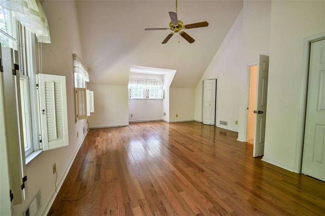 3189 Spring Lake Dr NE, Conyers, GA 30013