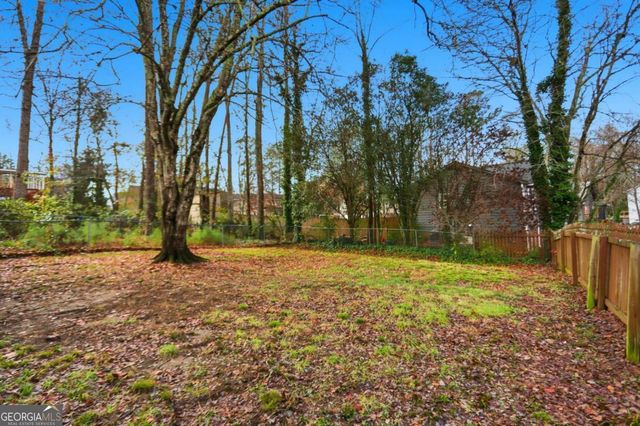 4899 Hawk Trail NE, Marietta, GA 30066