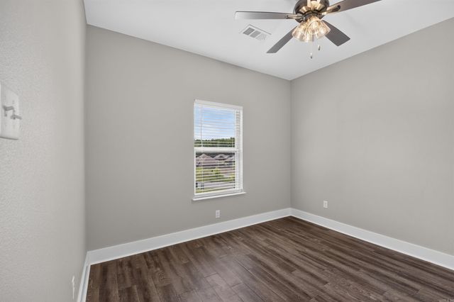 5009 Springwood Circle, Bryant, AR 72022