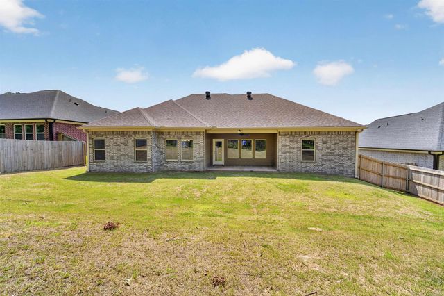 5009 Springwood Circle, Bryant, AR 72022