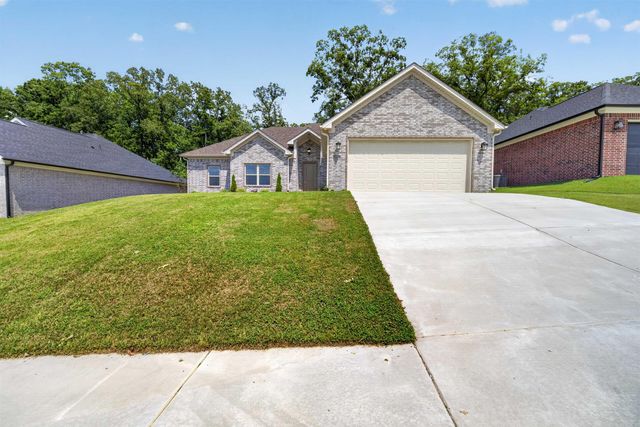 5009 Springwood Circle, Bryant, AR 72022