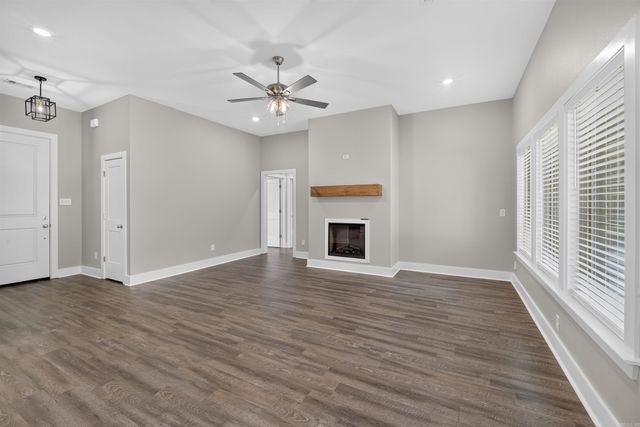 5009 Springwood Circle, Bryant, AR 72022
