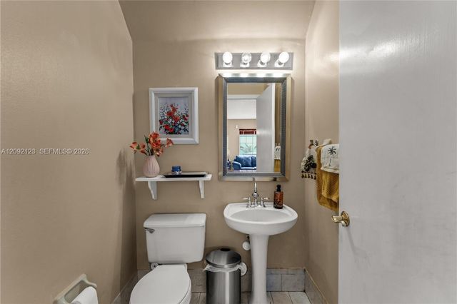 15362 SW 39th Lane, Miami, FL 33185