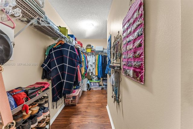 15362 SW 39th Lane, Miami, FL 33185